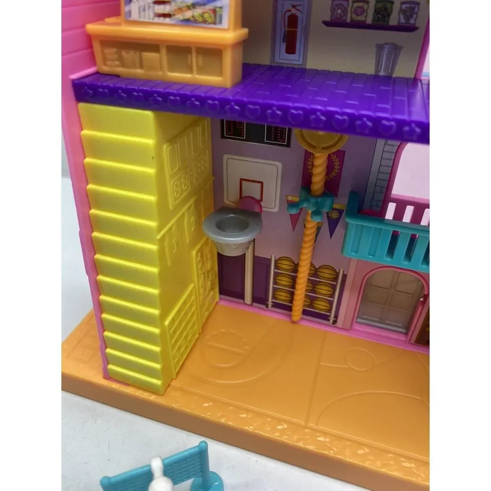 Polly Pocket‎ Pollyville Mighty Middle School w Accessories Great Play Set